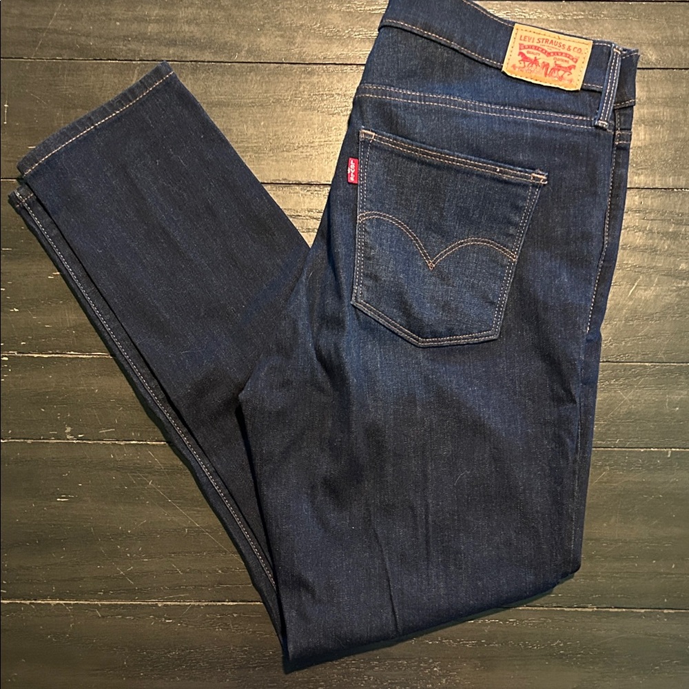 Levi's Women's Dark Blue Skinny Jeans
